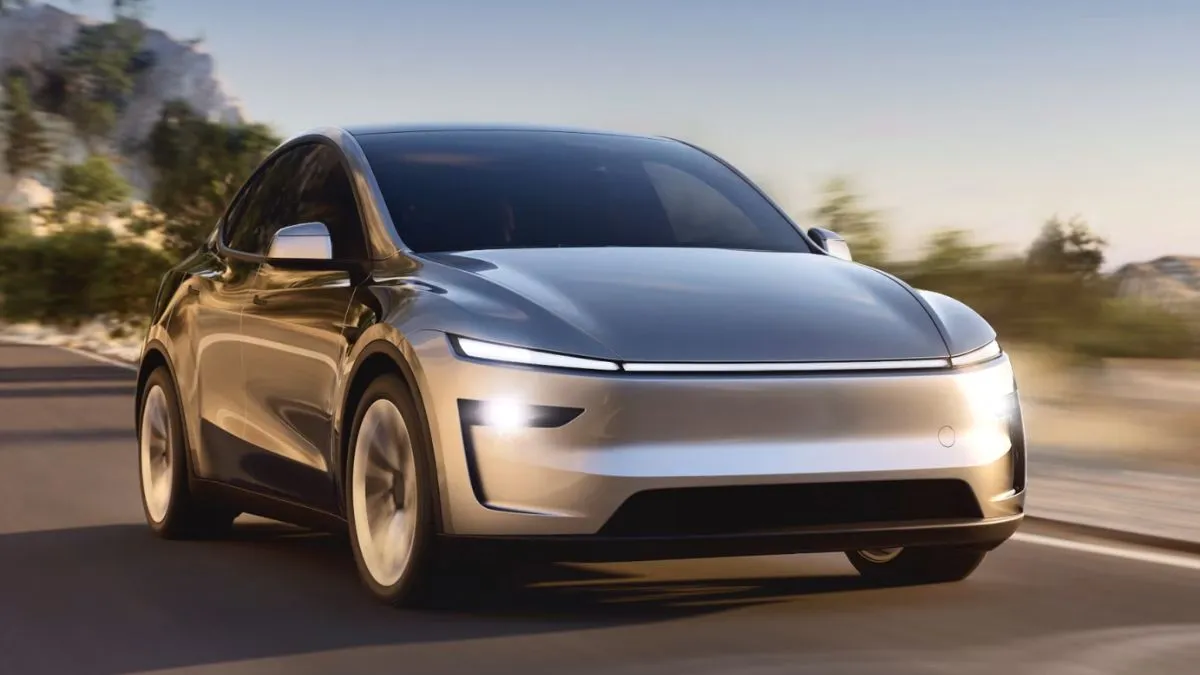 Elon Musk की Tesla Model Y का जादू पूरी दुनिया में छाया, लगातार तीसरे साल बनी ग्लोबल मार्केट की Superstar कार