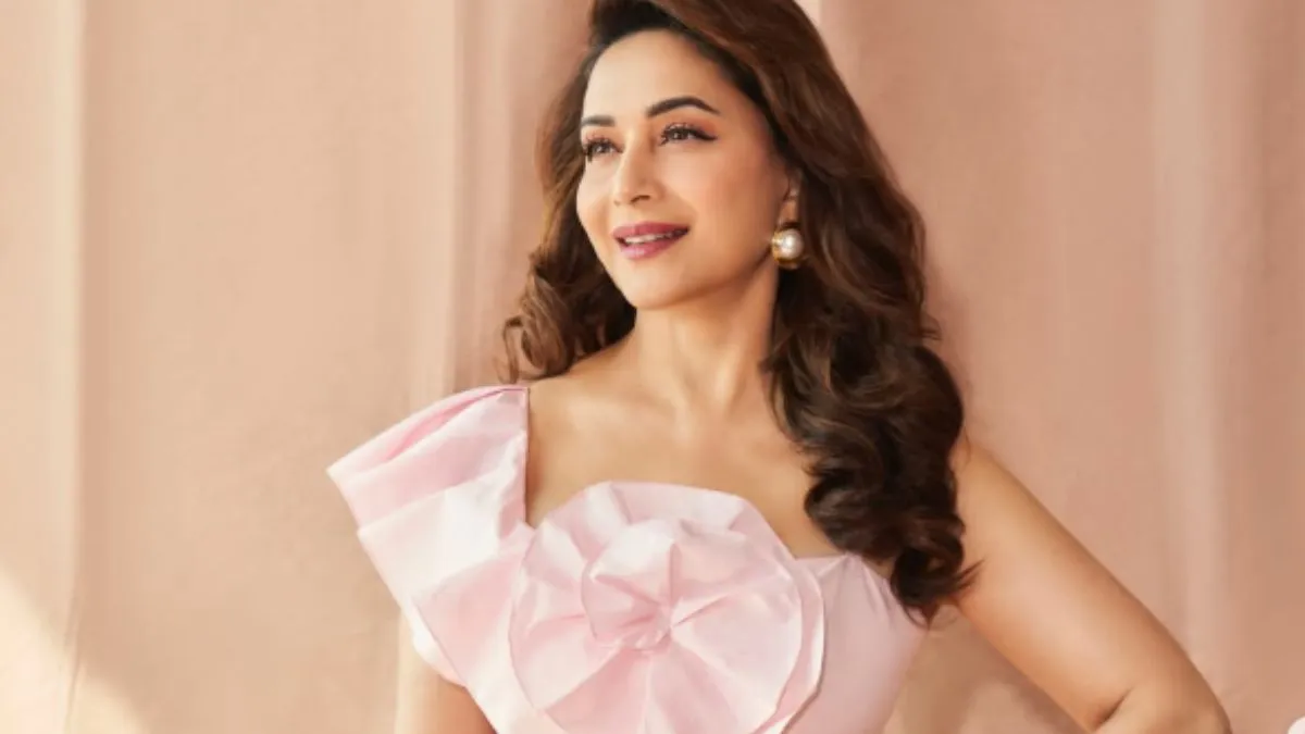 Madhuri Dixit को बॉडी के इस पार्ट को ठीक करने की मिली थी सलाह, एक्ट्रेस बोलीं- ‘मैंने मम्मी से जाकर कहा…’