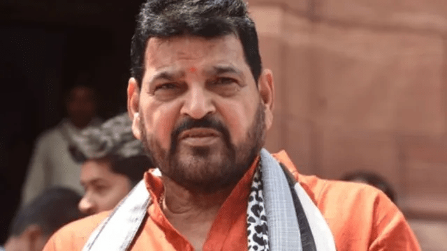 बरी होने के बाद बृजभूषण सिंह का बड़ा दावा, बोले- ‘मेरे खिलाफ लगाए गए आरोप राजनीति से प्रेरित’ बरी होने के बाद बृजभूषण सिंह का बड़ा दावा, बोले- ‘मेरे खिलाफ लगाए गए आरोप राजनीति से प्रेरित’