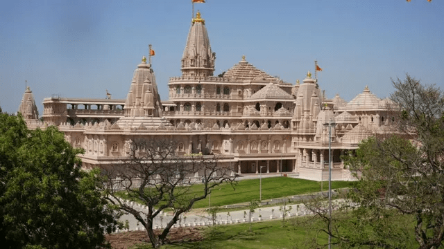 Ram Mandir CEO Interview: ‘भगवान राम में कितनी आस्था?’ इंटरव्यू में पूछे गए सवाल, पूर्व IAS-IPS भी पहुंचे Ram Mandir CEO Interview: ‘भगवान राम में कितनी आस्था?’ इंटरव्यू में पूछे गए सवाल, पूर्व IAS-IPS भी पहुंचे